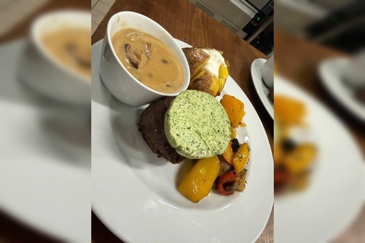 FOTO:  Kanianke majú slovenský unikát, vlastnú reštauráciu, foto 8