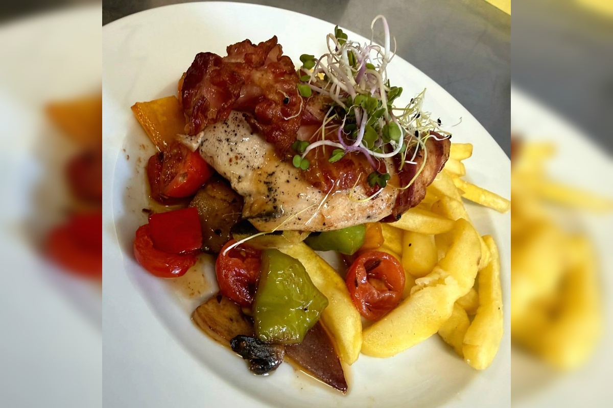 FOTO:  Kanianke majú slovenský unikát, vlastnú reštauráciu, foto 11