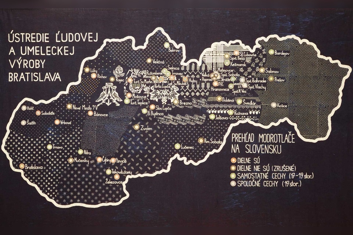 FOTO: Bratia Trnkovci obnovujú v Púchove tradíciu modrotlače, foto 8