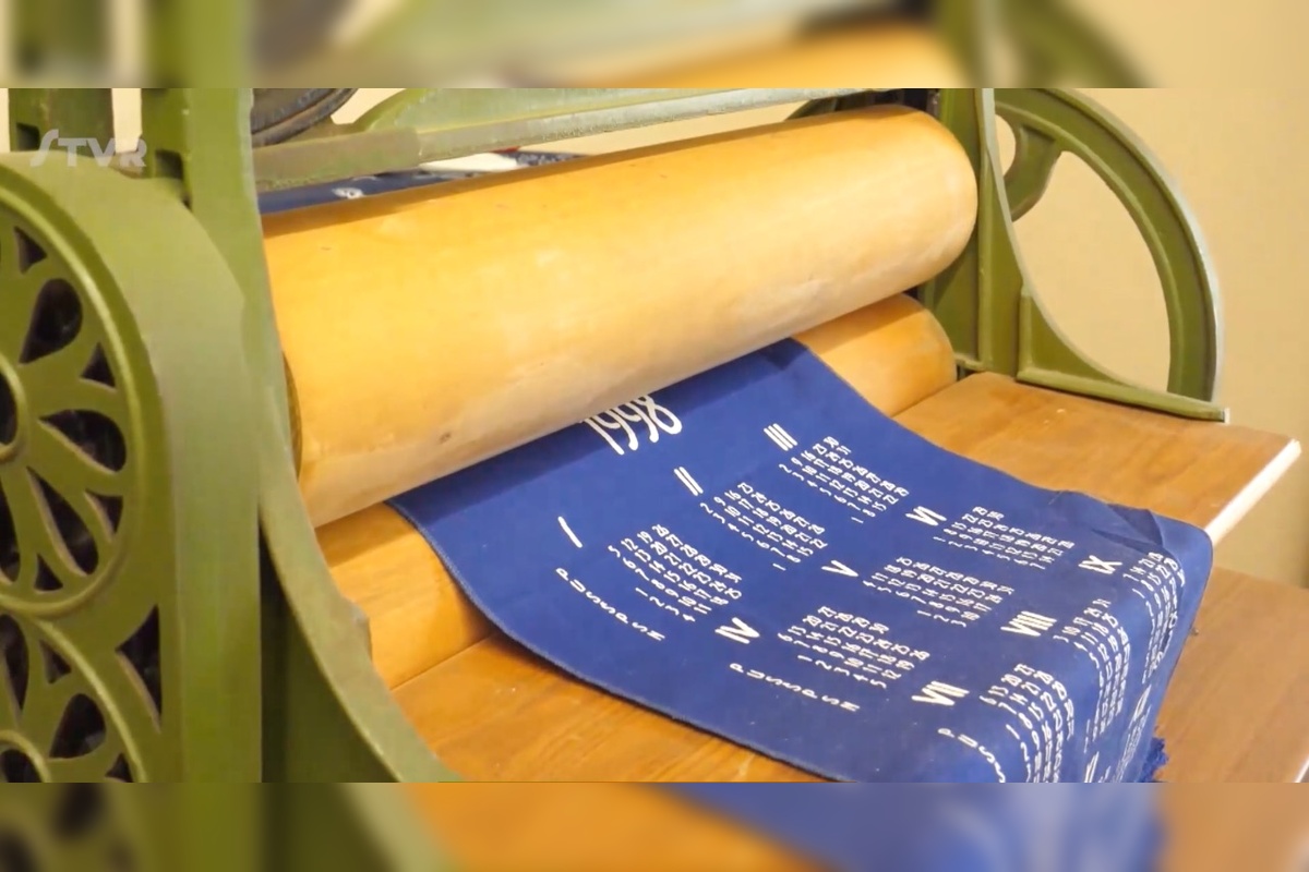 FOTO: Bratia Trnkovci obnovujú v Púchove tradíciu modrotlače, foto 11