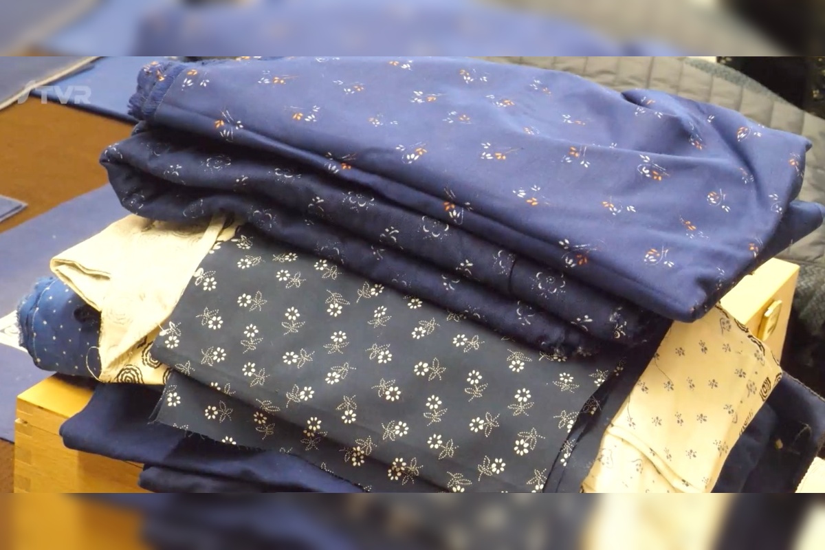 FOTO: Bratia Trnkovci obnovujú v Púchove tradíciu modrotlače, foto 12