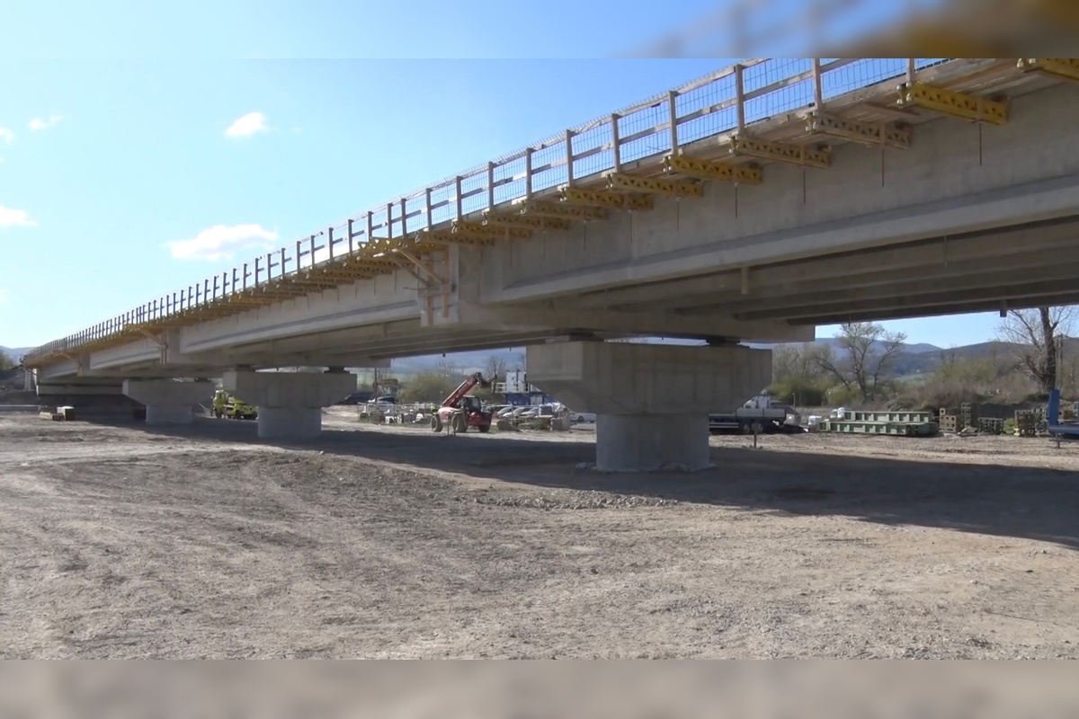 FOTO: Na „panelke“ finišujú posledné stavebné práce a úpravy, foto 3