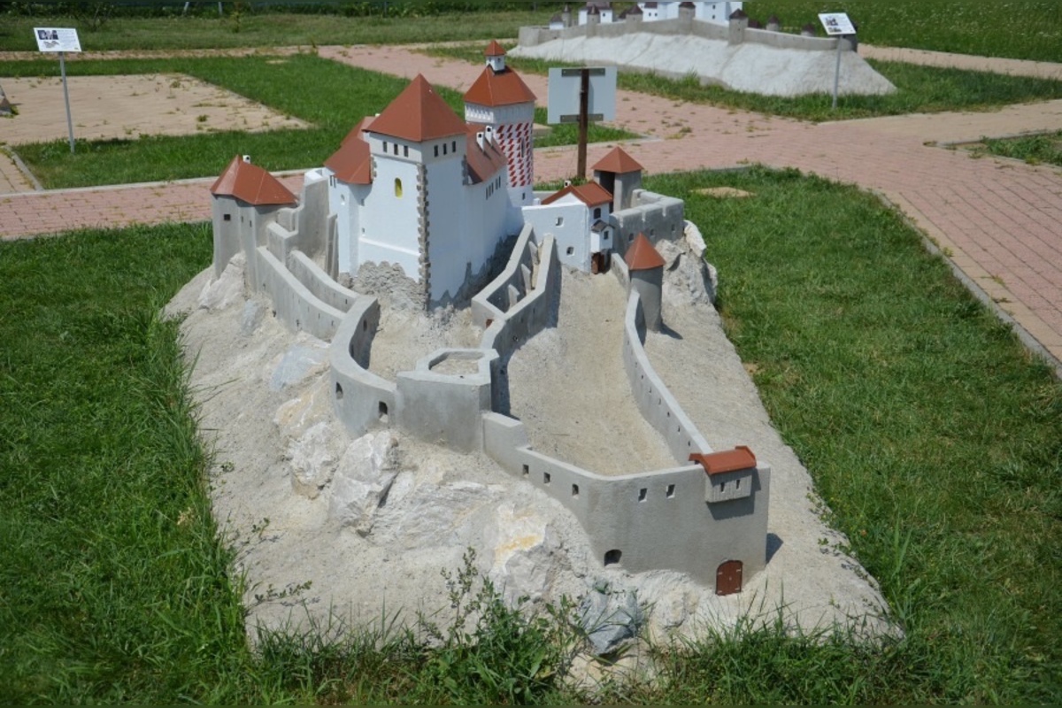 FOTO: Park miniatúr v Podolí, foto 14