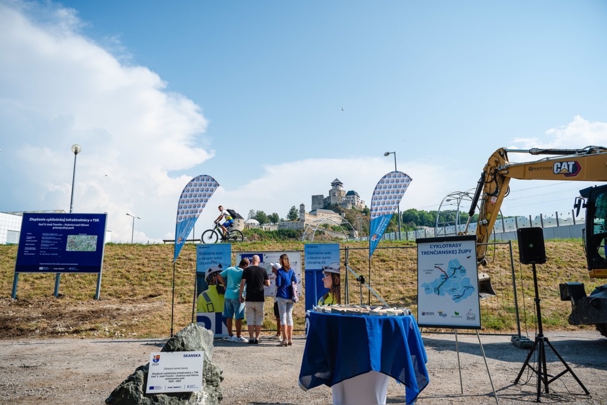 FOTO: Vážska cyklomagistrála sa rozšíri o moderný úsek, foto 6