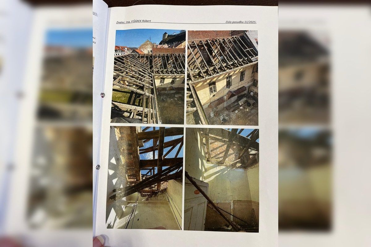 FOTO: Majite=l zburanej budovy tvrdí, že riaditeľka KUÚ v Trenčíne úmyselne zavádza, že objekt mal status NKP, foto 9
