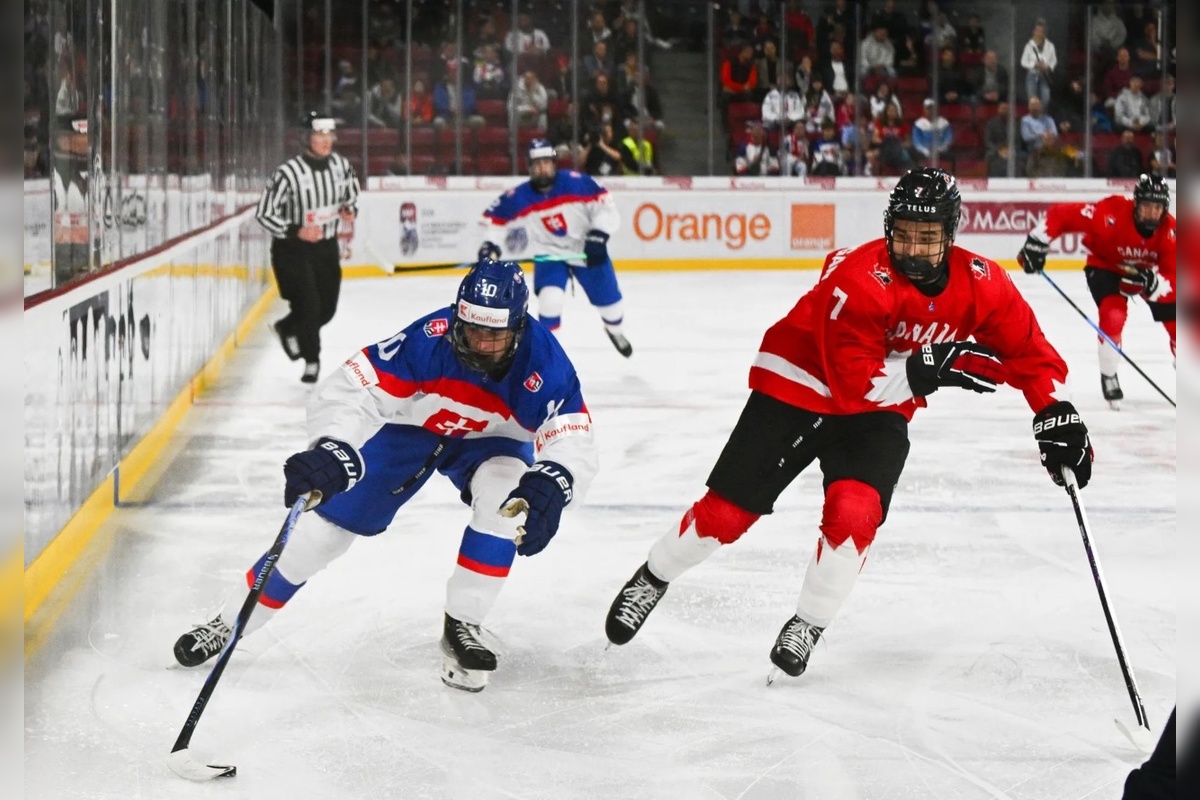 FOTO: Slovenská U18 v Trenčíne prekvapuje, foto 11