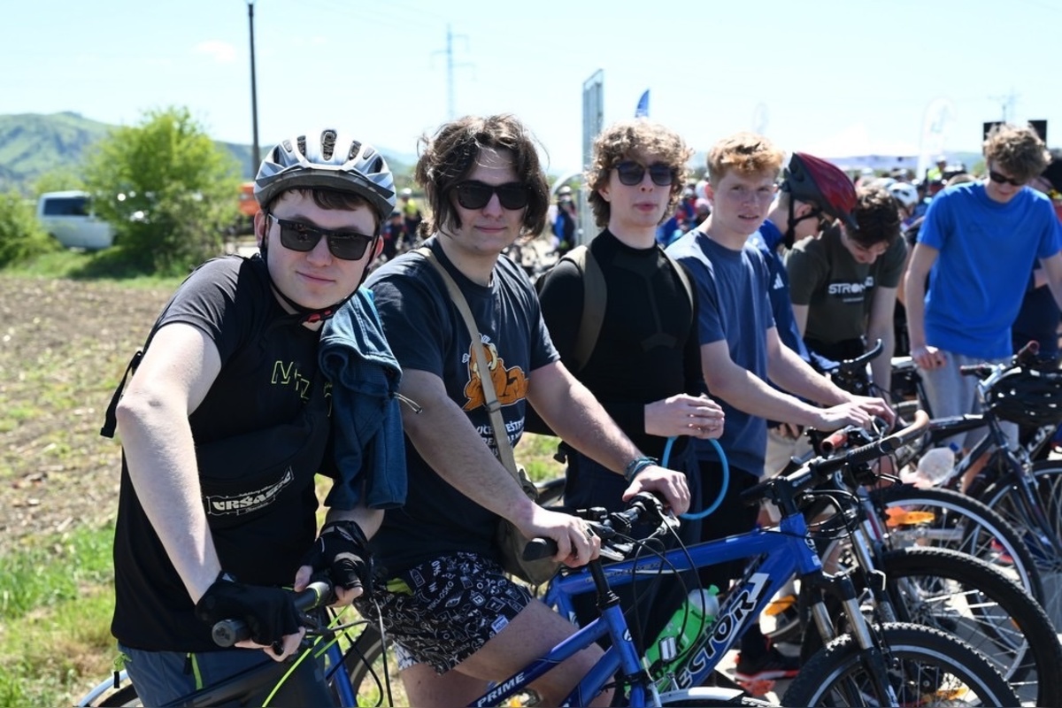 FOTO: Otvorenie nového úseku cyklomagistrály medzi Trenčínom a Dubnicou, foto 3