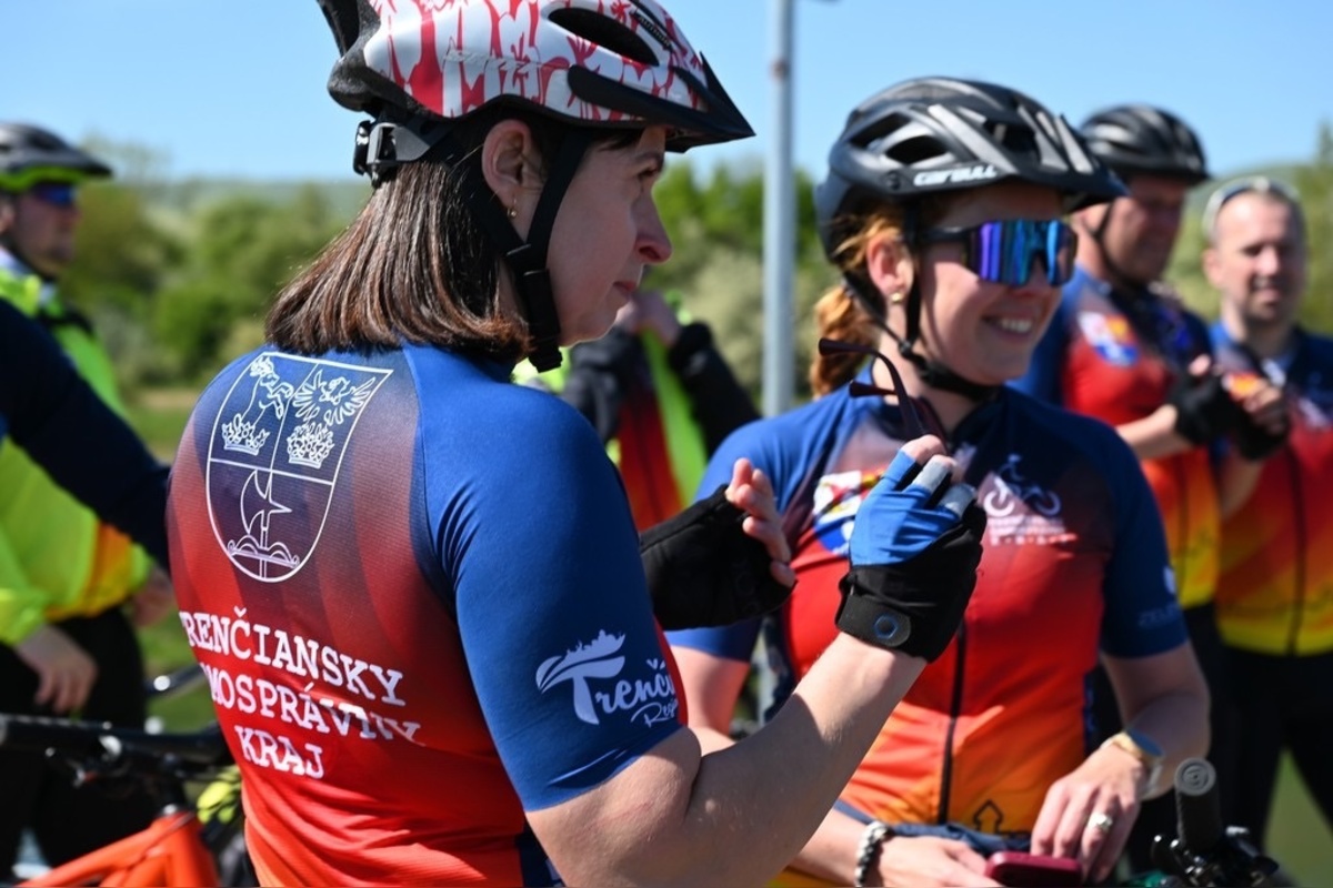 FOTO: Otvorenie nového úseku cyklomagistrály medzi Trenčínom a Dubnicou, foto 4