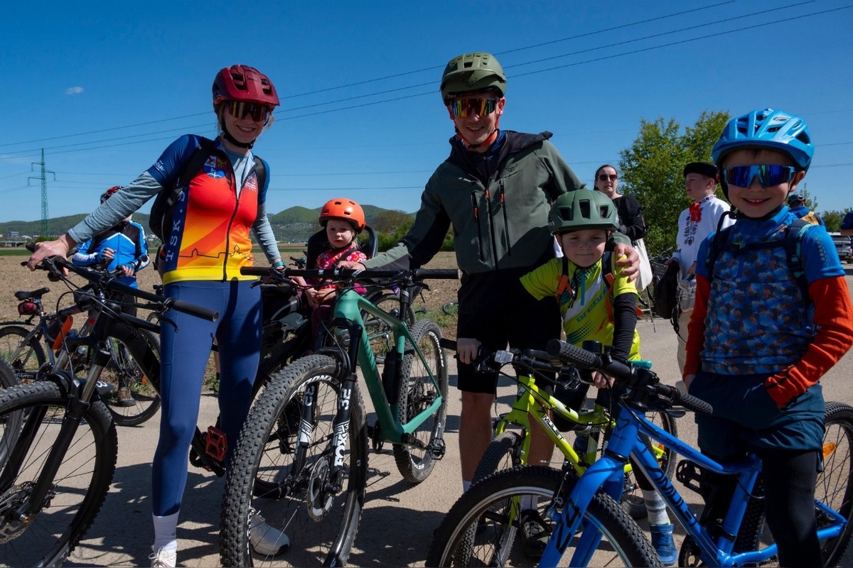 FOTO: Otvorenie nového úseku cyklomagistrály medzi Trenčínom a Dubnicou, foto 6