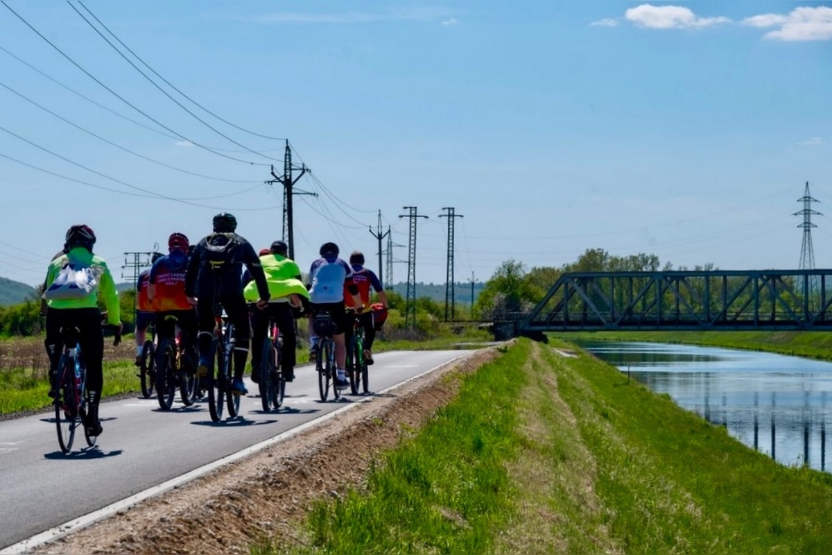 FOTO: Otvorenie nového úseku cyklomagistrály medzi Trenčínom a Dubnicou, foto 7