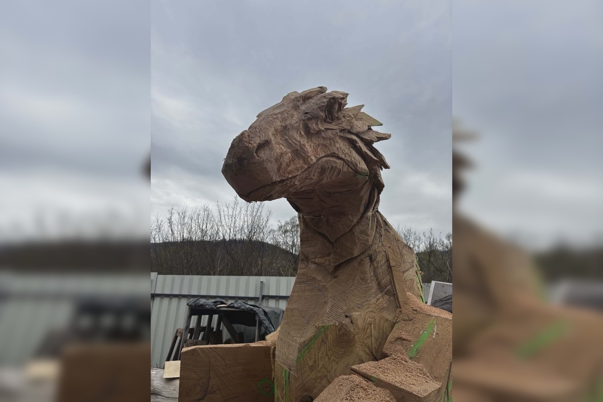 FOTO: Nová socha draka, foto 1