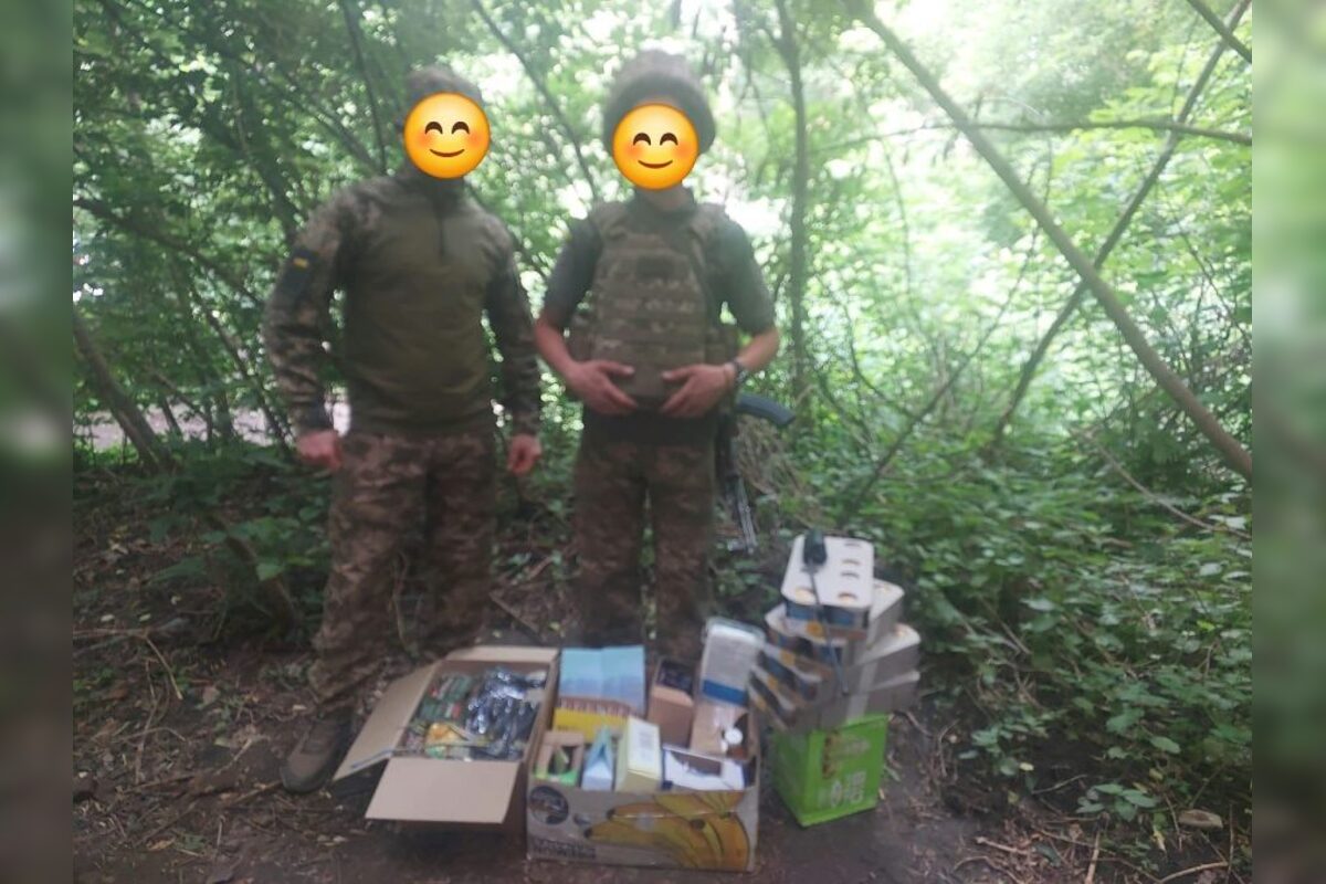 FOTO: Dobrovoľníci z Prievidze a okolia pomáhajú od začiatku vojny , foto 2