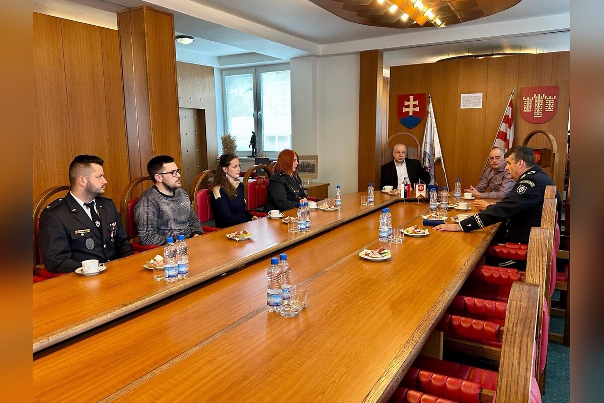 FOTO: V Považskej obnovujú dobrovoľný hasičský zbor, foto 3
