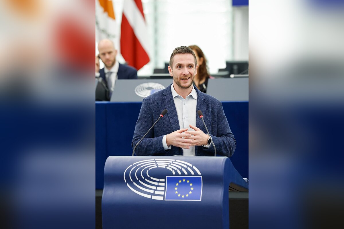 FOTO: Kauza Projekt Fórum PS len mierne oslabila, voliči sa preskupujú, foto 2
