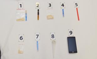 Nepoučiteľnú dílerku drog zadržali aj s pervitínom v hodnote 450 eur v Novej Dubnici