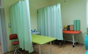 FOTO: Nové vybavenie fyziatricko-rehabilitačného oddelenia v Trenčíne