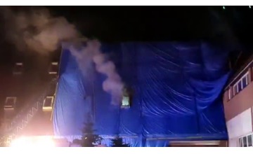 FOTO: Čo sa to deje v Trenčianskych Tepliciach? Opäť tam horelo v tej istej budove 