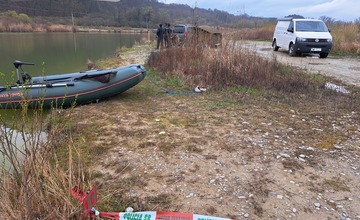 FOTO: Nešťastie na rybačke. V stane našli mŕtveho rybára