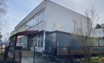 FOTO: Rekonštrukcia najväčšej škôlky v Považskej Bystrici. Na jej obnovu mesto získalo takmer 600 tisíc eur 