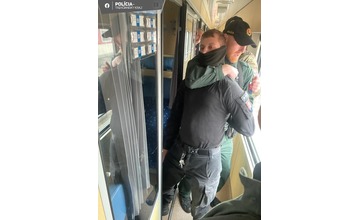FOTO: Služobná príprava železničnej polície