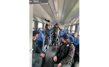 FOTO: Služobná príprava železničnej polície