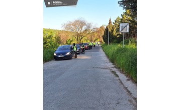 FOTO: Prekvapivý výsledok dychových skúšok takmer 400 vodičov počas policajnej kontroly v Novom Meste nad Váhom