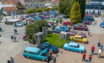 FOTO: Veteran Rally v Trenčianskych Tepliciach