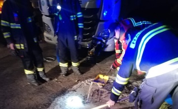 FOTO: Po krádeži nafty v Pravenci museli zasahovať hasiči. Zlodeji-babráci spôsobili hotovú ekologickú katastrofu