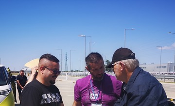 FOTO: Pocta pre najväčšieho fanúšika Porsche: Od modelov k skutočným tátošom