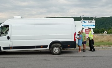 FOTO: Policajti kontrolovali vozidlá prepravujúce zvieratá a potraviny