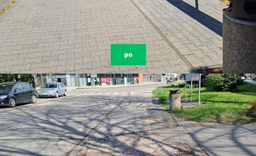 FOTO: Rekonštrukcia chodníka v Prievidzi je ukončená