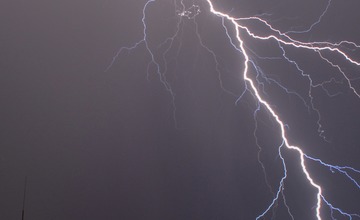 FOTO: Fotografie od lovca bleskov z Trenčína