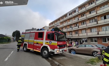 FOTO: Požiar bytovky v Dubnici nad Váhom