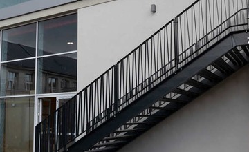 FOTO: Nové športovisko v areáli púchovského gymnázia