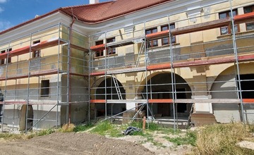 FOTO: Draškovičov kaštieľ sa stal náleziskom vzácnych artefaktov