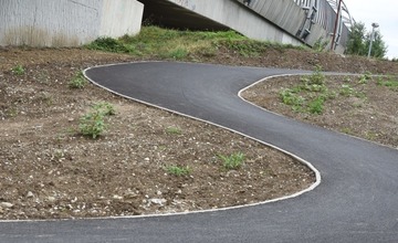 FOTO: Práce na novej trenčianskej cyklotrase sú hotové