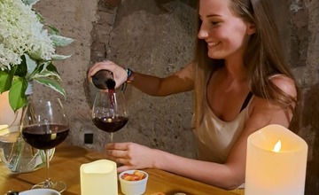 FOTO: Prví nocľažníci majú za sebou noc na Trenčianskom hrade. Aká bola noc na najvyššom mieste v Trenčíne?