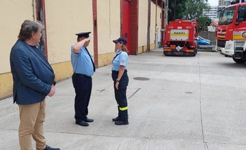 FOTO: Desať slovenských hasičov sa vrátilo z Grécka