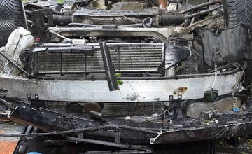 FOTO: Pri 27-ročnom vodičovi a jeho spolujazdkyni stáli všetci svätí. Z ich auta po havárii zostala len kopa šrotu