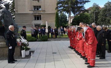 FOTO: Deň Bielych ruží v Handlovej.  Od najväčšieho banského nešťastia v Bani Handlová uplynulo 14 rokov