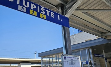 FOTO: Zábery pred a po modernizácii púchovskej autobusovej stanice