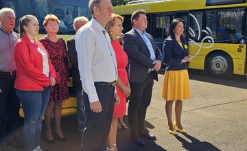 FOTO: Zábery pred a po modernizácii púchovskej autobusovej stanice