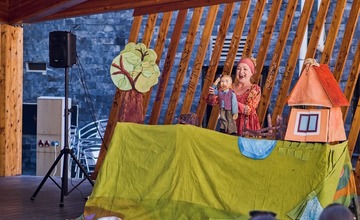 FOTO: Nedeľná zábava pre najmenších v Átriu pod vežou v Trenčíne