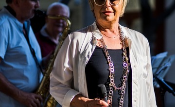 FOTO: Nedeľa na Mierovom námestí v Trenčíne patrila skvelým jazzovým muzikantom