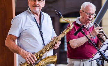 FOTO: Nedeľa na Mierovom námestí v Trenčíne patrila skvelým jazzovým muzikantom