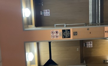 FOTO: V budove Alfa v Trenčíne sa nachádza funkčný paternoster