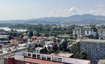FOTO: V budove Alfa v Trenčíne sa nachádza funkčný paternoster