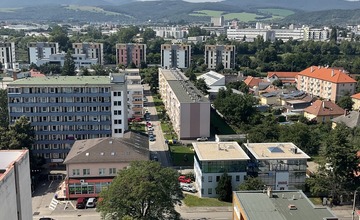FOTO: V budove Alfa v Trenčíne sa nachádza funkčný paternoster