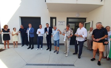 FOTO: Nové zariadenie pre seniorov pri Ilave