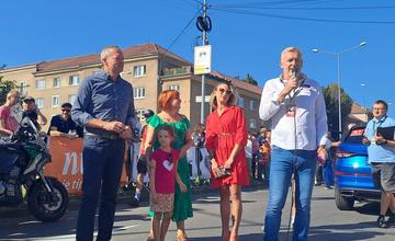 FOTO: Štvrtá etapa pretekov Okolo Slovenska odštartovala v Prievidzi